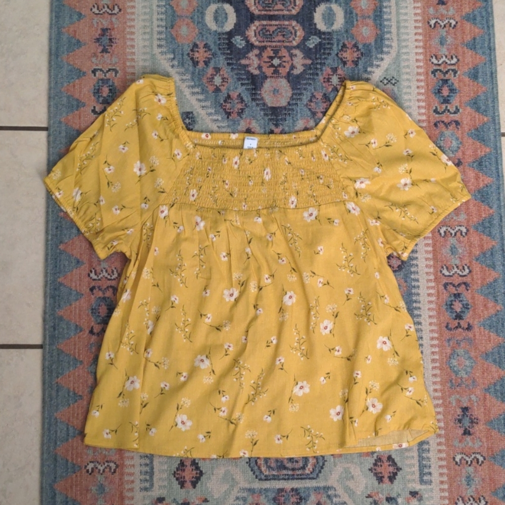 Old Navy blouse